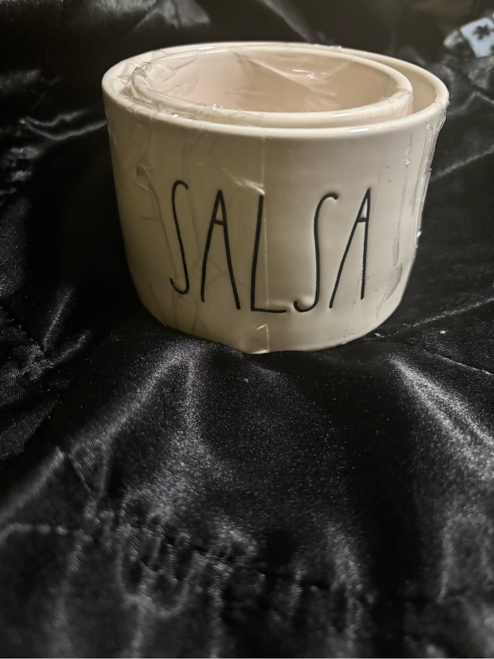 Rae Dunn White Ceramic Salsa & Guac Bowls Set - Picture 2 of 4